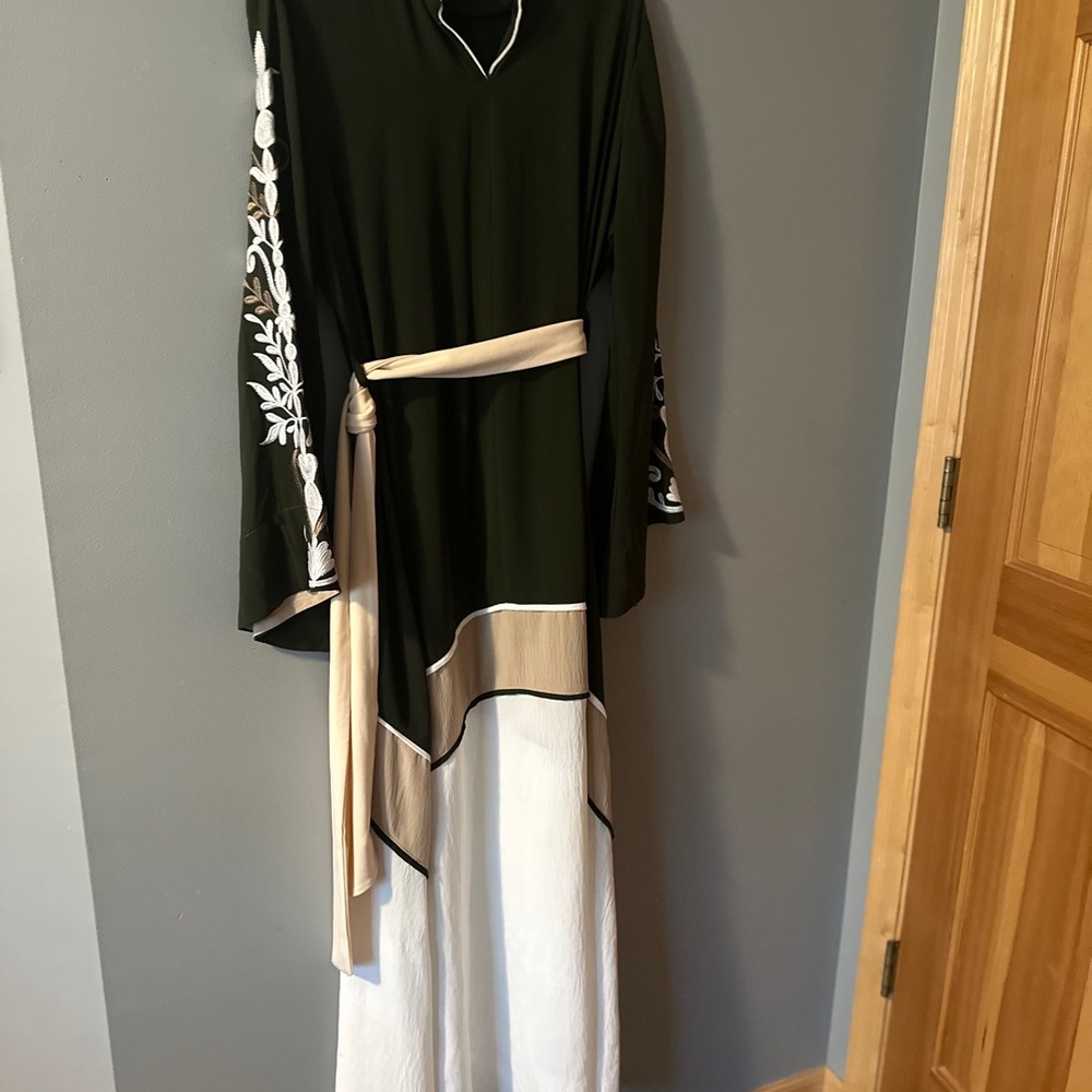 Red V-Neck Bell Sleeve Casual Gown